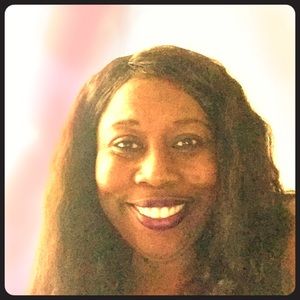 Meet your Posher, Daphne